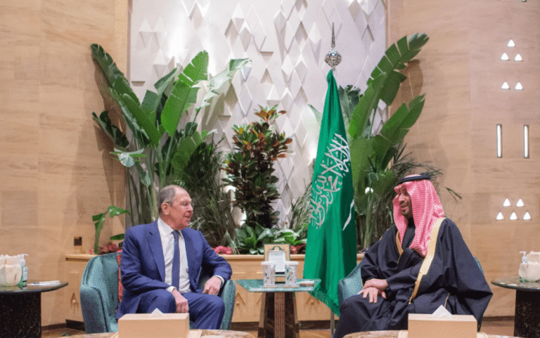 Le prince héritier saoudien rencontre le ministre russe des Affaires étrangères