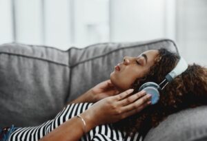 Les écouteurs à réduction de bruit influencent-ils l&rsquo;audition?