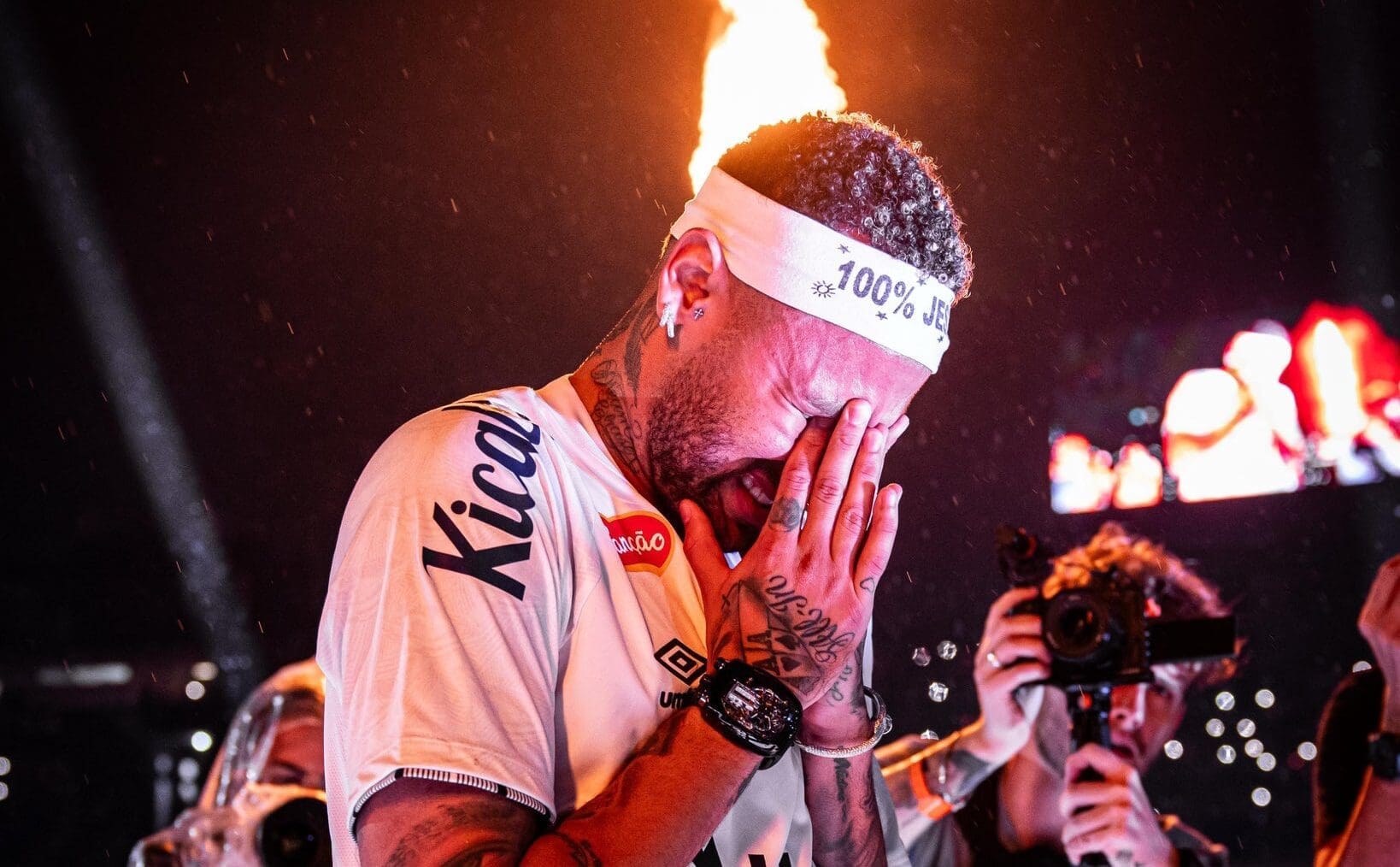 Neymar en larmes pour son retour à Santos