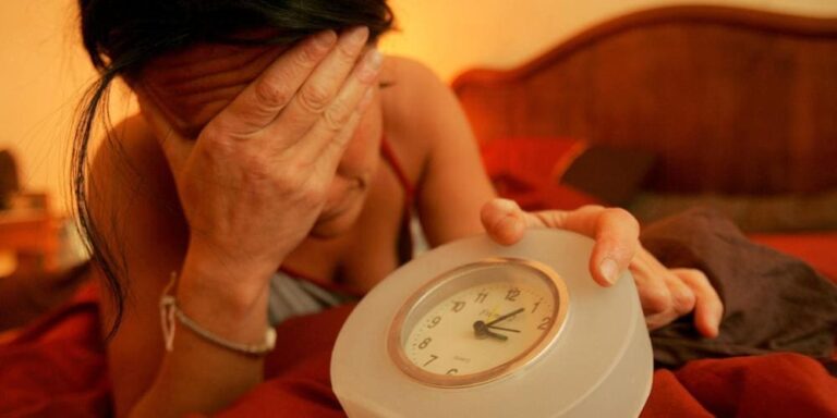 Tout ce qu&rsquo;il faut savoir sur les troubles du sommeil liés à l&rsquo;âge