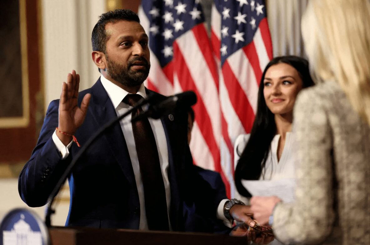 Trump confie une mission supplémentaire au directeur du FBI