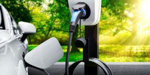 400 000 bornes de recharge en France : la course contre la montre est lancée