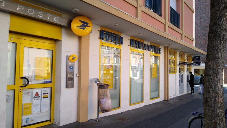 Braquage à Rouen : deux employés de La Poste blessés