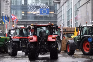 L’UE dévoile sa « vision » agricole : une stratégie d’enfumage pour mieux sacrifier les paysans français