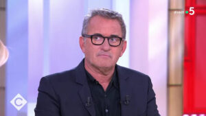 Christophe Dechavanne condamné pour conduite sous l’emprise de stupéfiants. Découvrez sa sanction