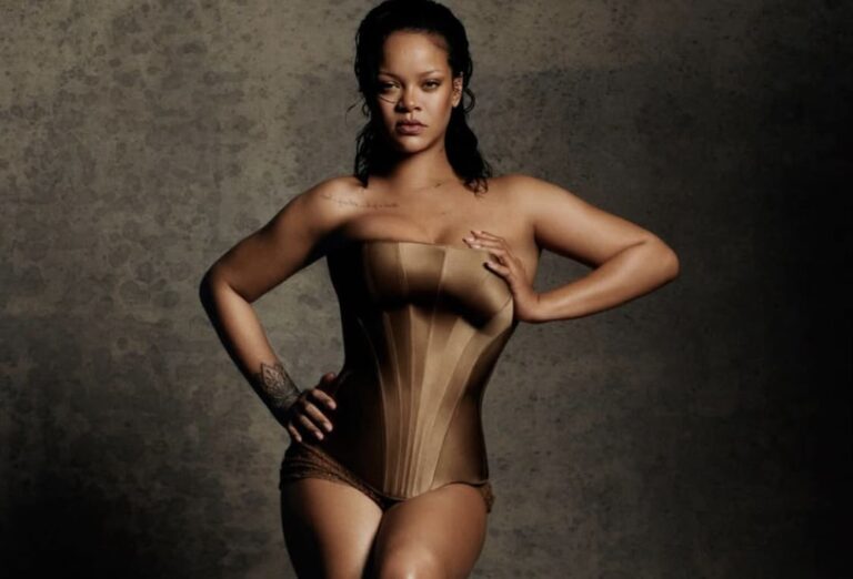 Rihanna: «Mon prochain album ne sera pas du tout commercial ou adapté aux radios.»