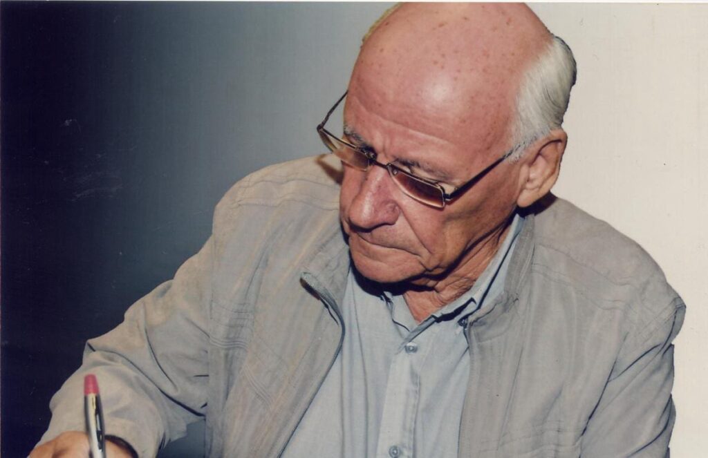 Ouverture du procès de Joël Le Scouarnec, chirurgien accusé de 299 viols, la plupart sur des mineurs