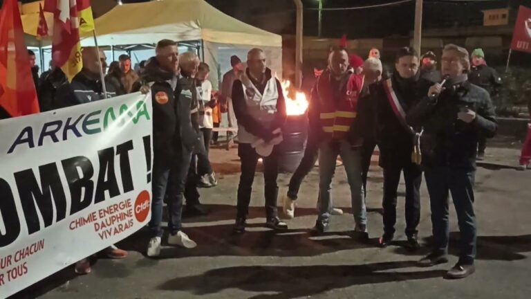 Grenoble : mobilisation massive à Jarrie contre les suppressions d’emplois, la chimie en lutte