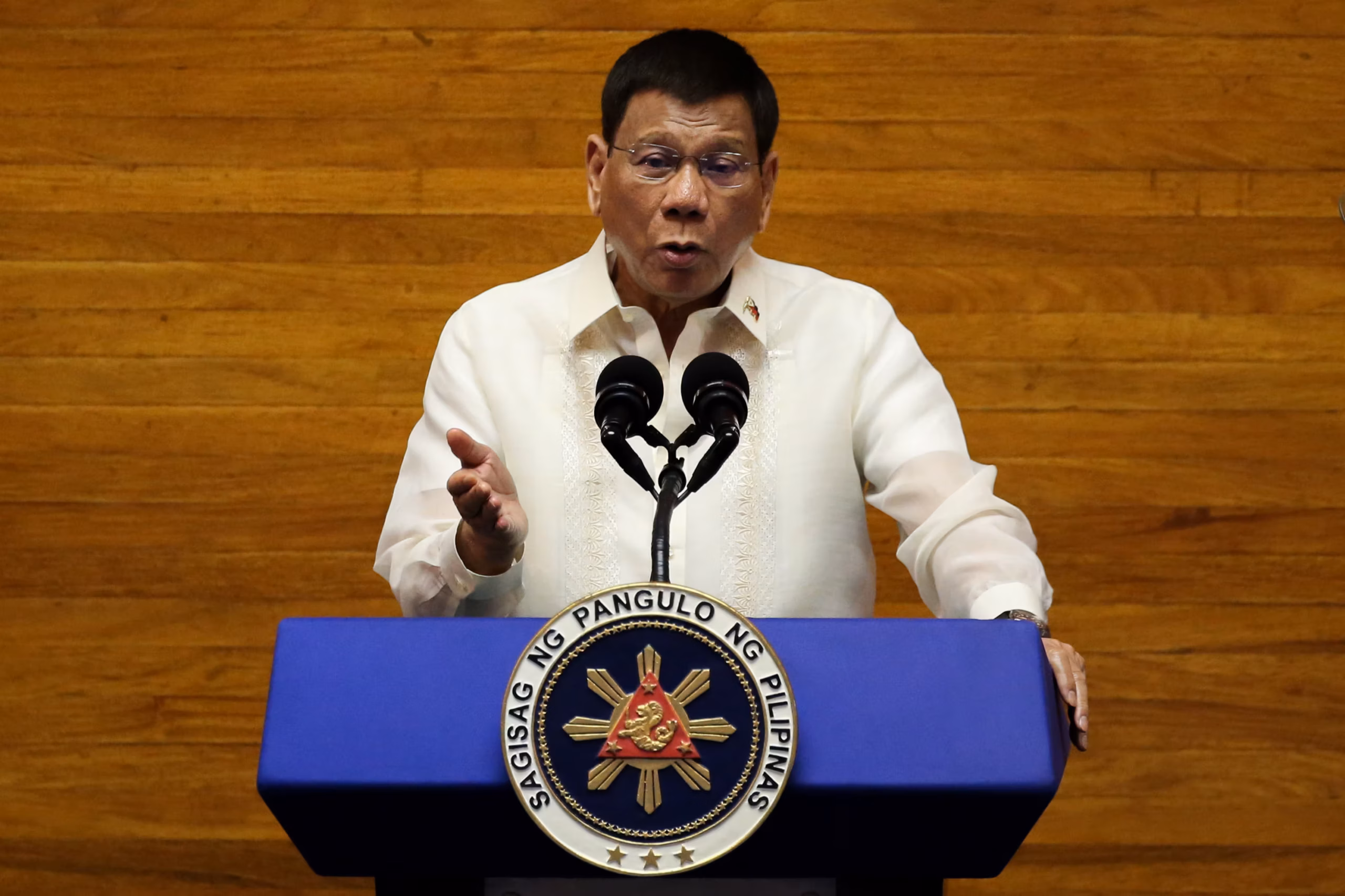 Rodrigo Duterte devant la CPI : l'ex-président philippin face aux accusations de crimes contre l'humanité