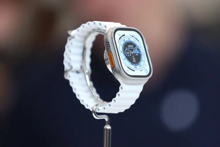Apple travaille sur l'ajout d'une caméra dans l'Apple Watch pour soutenir les fonctionnalités d'intelligence visuelle