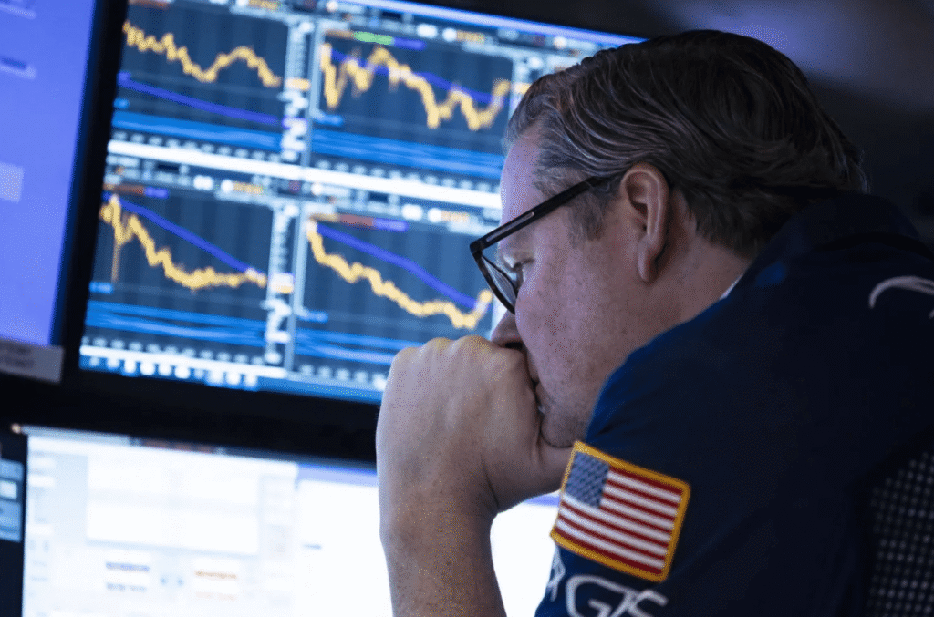 Baisse importante des fonds d'actions mondiaux face aux craintes liées aux droits de douane