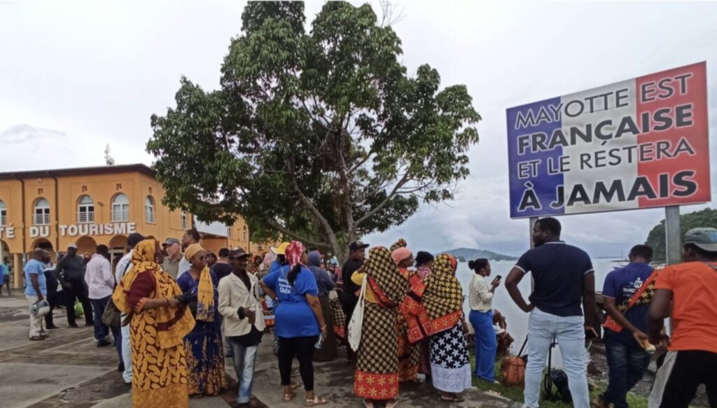 Droit du sol à Mayotte : le Sénat durcit les conditions d’accès à la nationalité