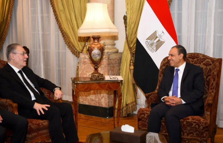 Des pourparlers entre les nations unies et l'Égypte sur le plan arabe pour la reconstruction de Gaza
