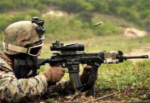 La France, deuxième exportateur d’armes mais en manque pour sa propre armée