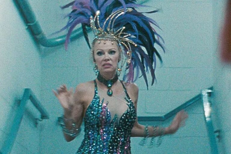 Pamela Anderson à l’affiche de The Last Showgirl : “J’ai l’impression que ma carrière débute vraiment maintenant”