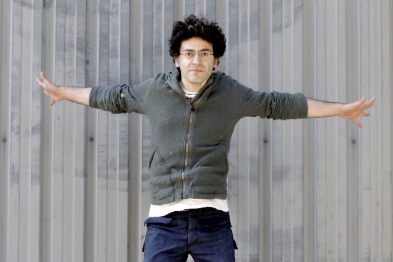 Wajdi Mouawad quitte le théâtre de la Colline en 2026 : un départ précipité