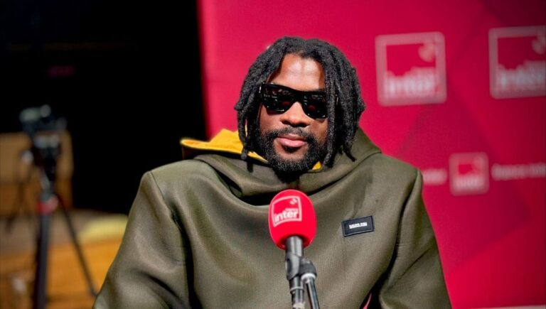 Damso dévoile “Grand Soleil”, un nouvel hymne du Sidaction pour inciter au dépistage