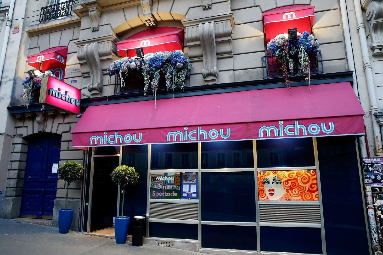 Gad Elmaleh transforme “Chez Michou” en Comedy Club tout en préservant son héritage