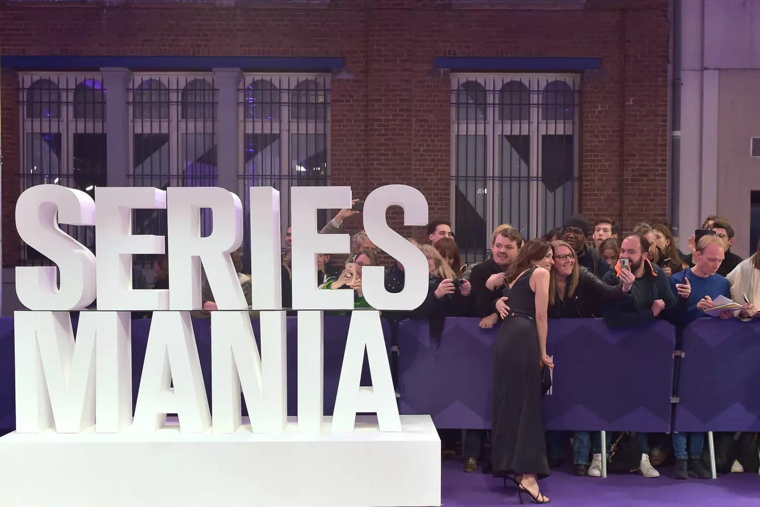 Séries Mania 2025 s’ouvre à Lille avec “Carême” et un hommage à David Lynch