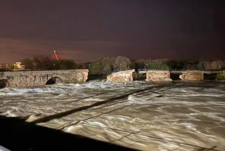 Espagne : un pont historique s’effondre partiellement sous la crue du Tage