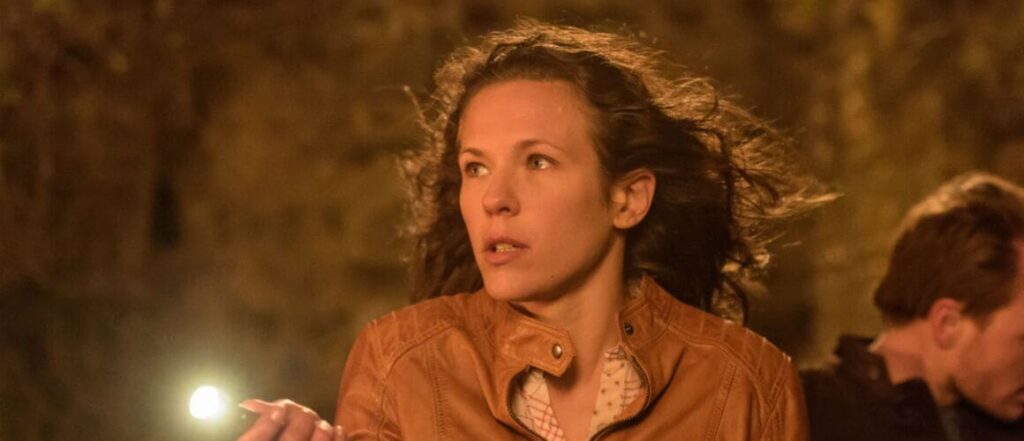 Lorie Pester passe derrière la caméra pour son premier téléfilm policier