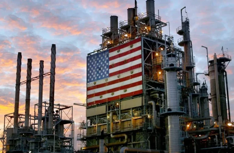 La production de pétrole américaine chute à son plus bas niveau en 11 mois en janvier