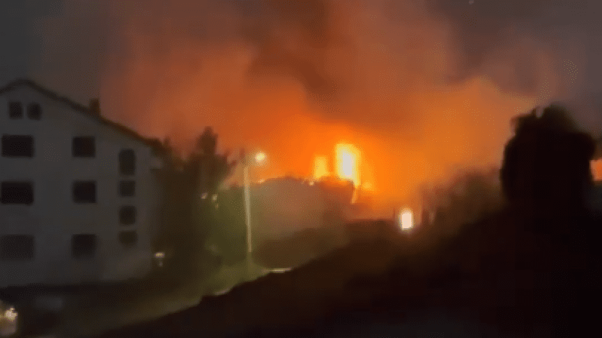 vidéo : des familles attendent à l'extérieur de l'hôpital à kocani, un jour après l'incendie mortel dans une discothèque