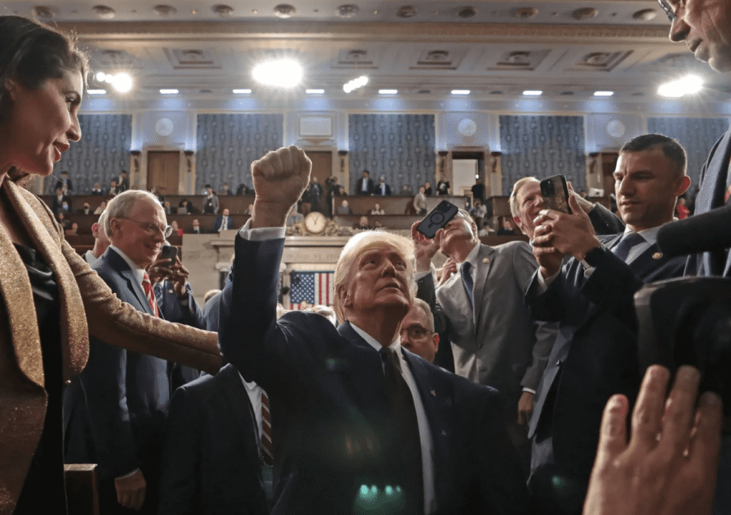 Le discours le plus long de trump jamais prononcé par un président américain devant le congrès