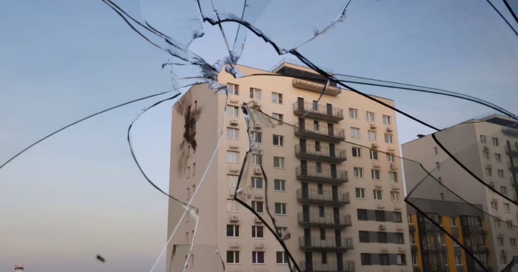 Le plus grand depuis le début de la guerre... Une attaque ukrainienne par centaines de drones vise Moscou et d'autres régions russes
