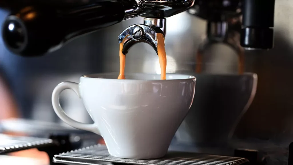 Les conditions climatiques font augmenter les prix du café de 40 %