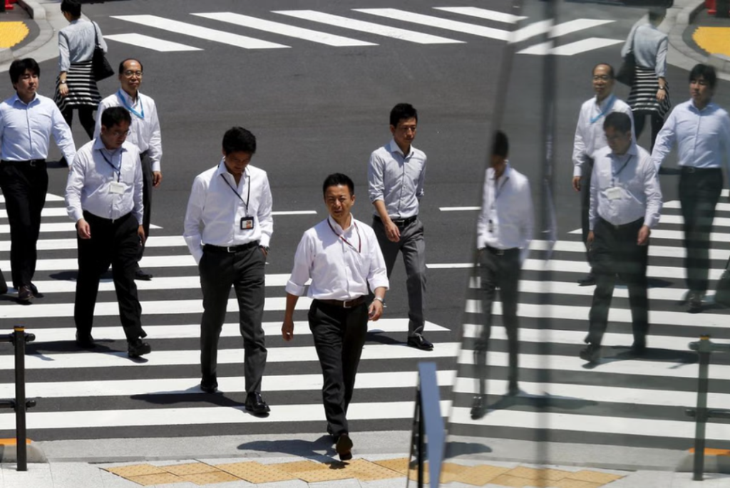 Les entreprises japonaises acceptent la plus grande augmentation des salaires depuis 34 ans