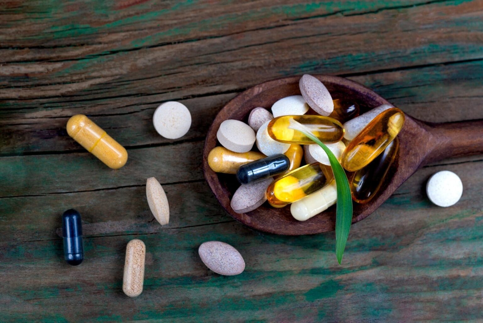 Compléments alimentaires : un succès populaire, mais des risques sous-estimés