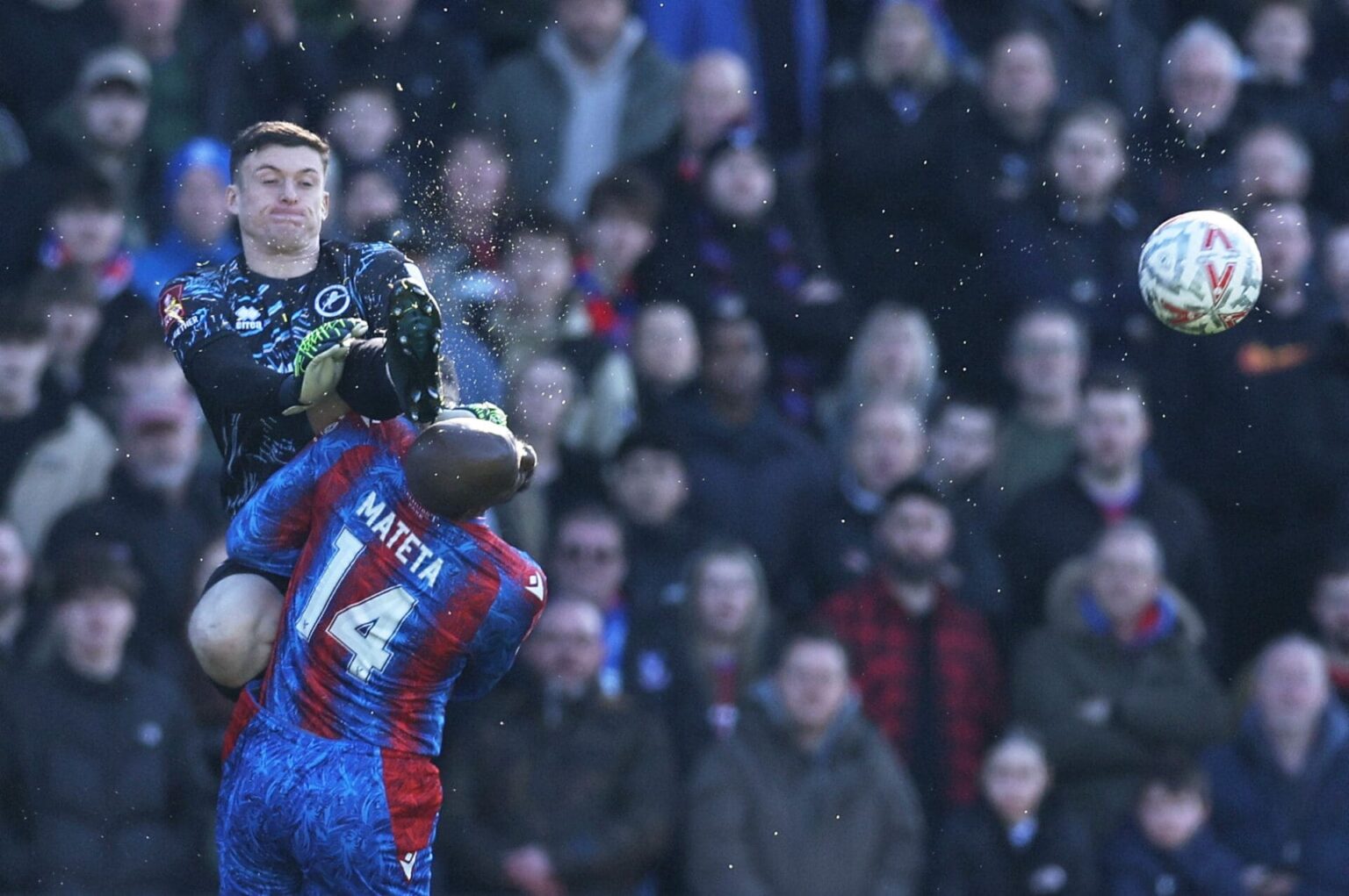 Mateta Millwall tacle Roberts