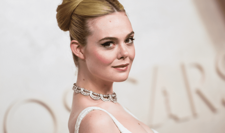 Mode - La coiffure et le maquillage classiques dominent les looks des stars lors de la cérémonie des oscars 2025