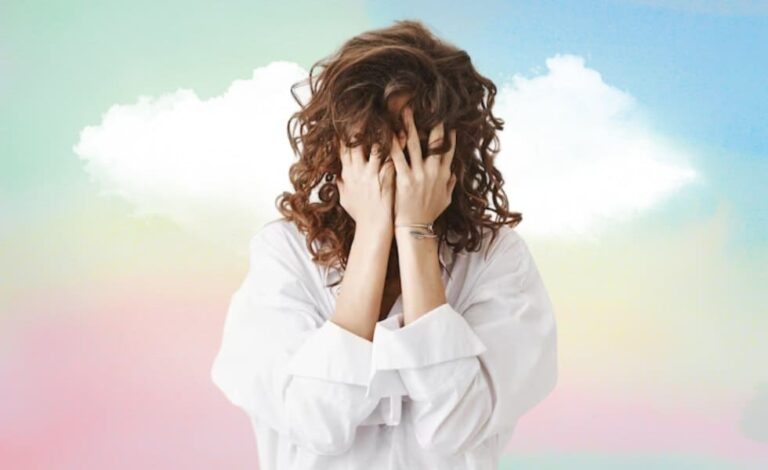 SANTÉ - Comment arrêter de trop penser ? 6 façons de reprendre le contrôle de vos émotions