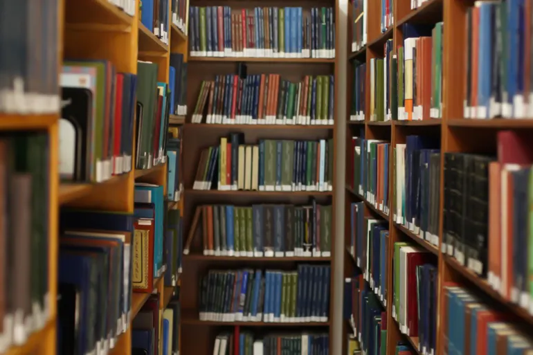 Une bibliothèque jordanienne préserve l'histoire de Jérusalem avec 6 000 livres