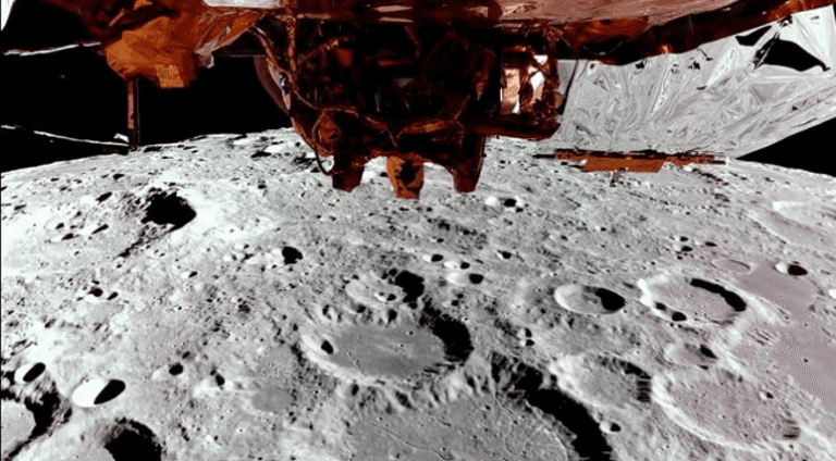 Une entreprise spatiale américaine privée réalise un exploit en atterrissant sur la Lune