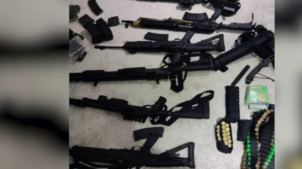 Bondy : un arsenal de guerre découvert lors d’une perquisition, le suspect introuvable