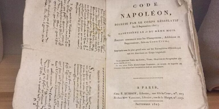 395 000 euros pour l’exemplaire personnel de Napoléon du Code Civil