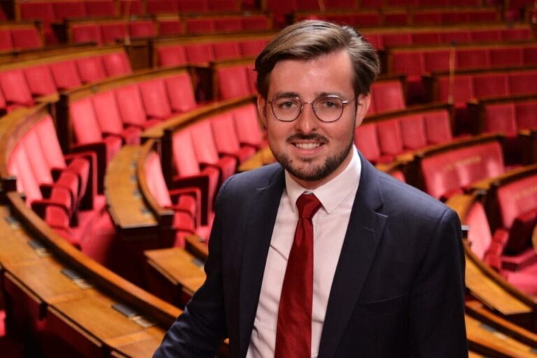 Philippe Brun entre en lice pour la direction du Parti socialiste