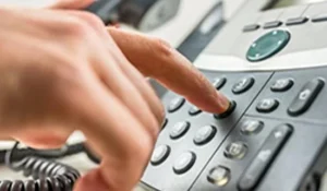 Vers la fin du démarchage téléphonique abusif ? L'Assemblée examine une proposition de loi