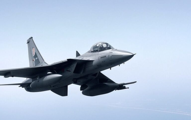 Mystérieuse disparition d'un avion de chasse aux Philippines