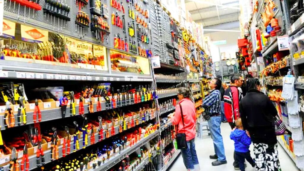 pitimana.fr-ces-grands-magasins-de-bricolage-vont-bientot-fermer-en-france-200-salaries-bientot-licencies-magasins