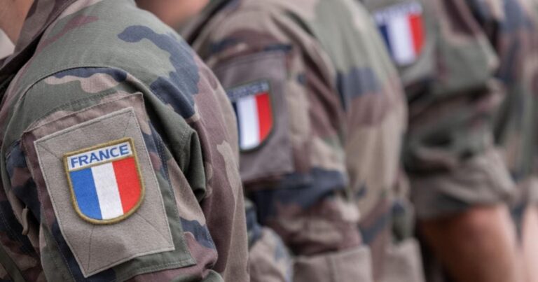 Financer l’armée sans creuser le déficit ? Mission impossible selon la Banque de France !