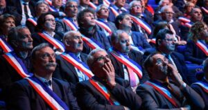 L'AMF boycotte la conférence sur les finances publiques de François Bayrou