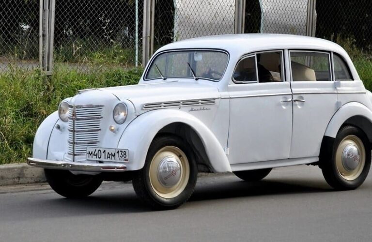 Une "Éléphante" de 71 ans en vente à Saratov pour un million de roubles