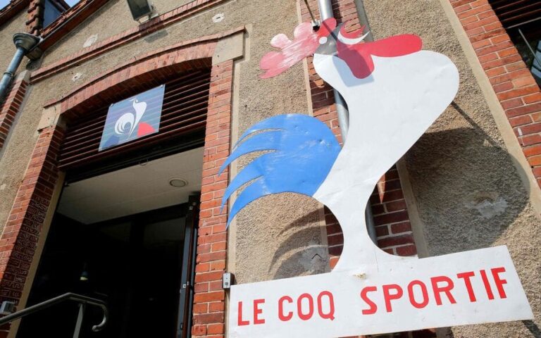 Le Coq Sportif en redressement judiciaire : un repreneur soutenu par l’État en lice