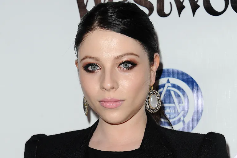 Après des semaines de mystère… le médecin légiste révèle la cause du décès de Michelle Trachtenberg