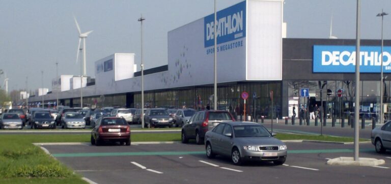 Non, Decathlon ne va pas fermer 25 magasins en mai : la rumeur est infondée