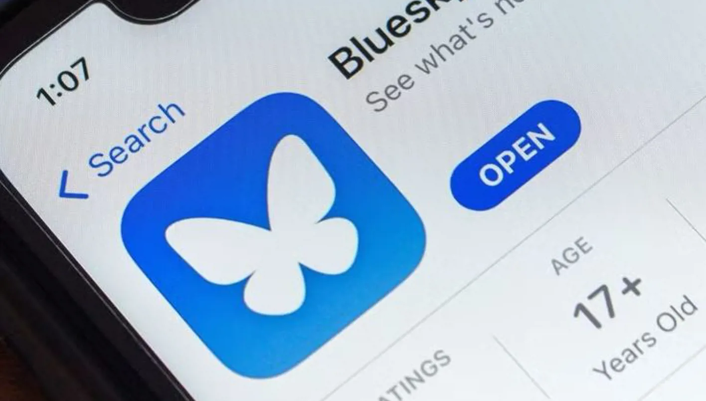 BlueSky commence à attribuer la coche bleue aux comptes vérifiés sur sa plateforme